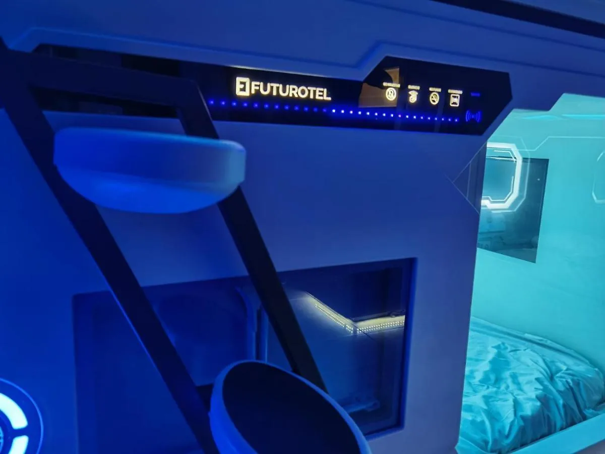 Capsule hotel Futurotel Malagueta Beach Malaga