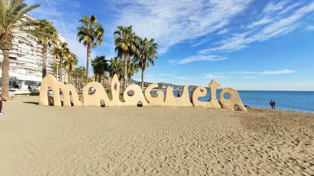 Capsule hotel Futurotel Malagueta Beach Malaga